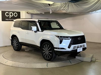 صورة 6 لـ 2025 Lexus GX