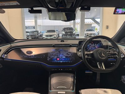 MERCEDES-BENZ E-CLASS - 5