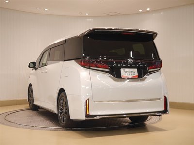 TOYOTA VELLFIRE - 3
