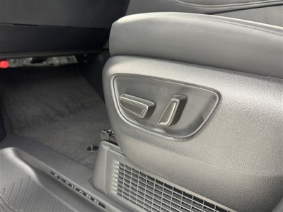 2024 Toyota ALPHARD thumbnail 30