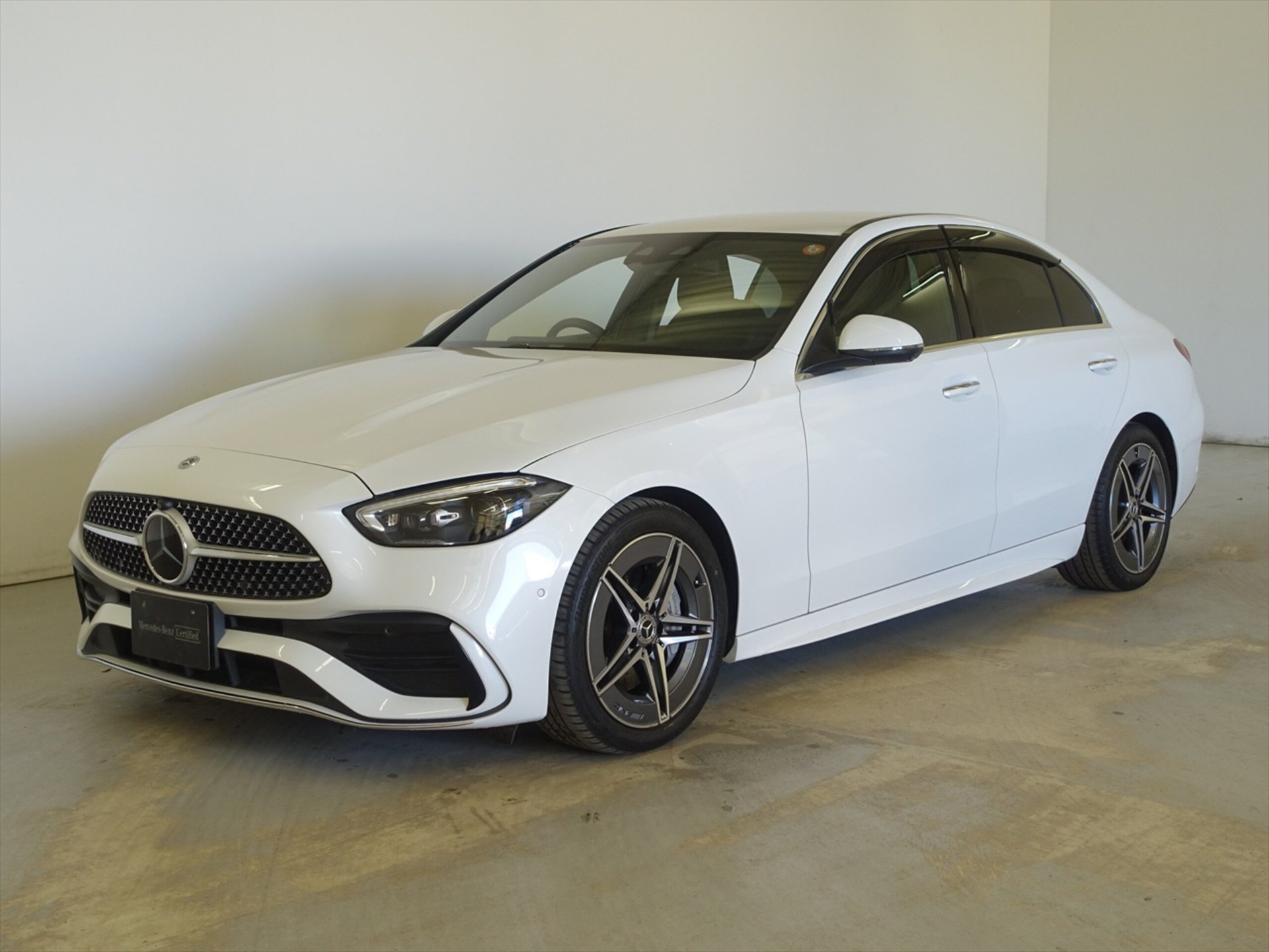 MERCEDES-BENZ C-CLASS - View 1