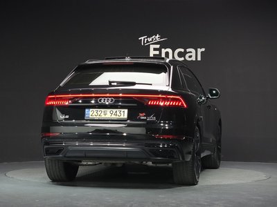 2022 AUDI Q8 照片 3