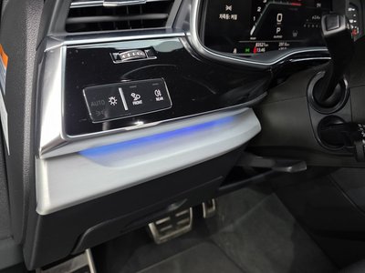 2022 AUDI Q8 缩略图 27