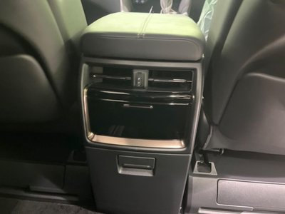 صورة 66 لـ 2024 Toyota ALPHARD