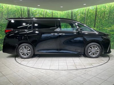 صورة 30 لـ 2024 Toyota ALPHARD