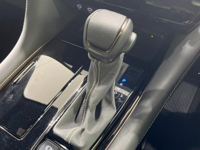 صورة 55 لـ 2024 Toyota ALPHARD
