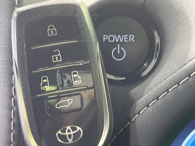 صورة 64 لـ 2024 Toyota ALPHARD
