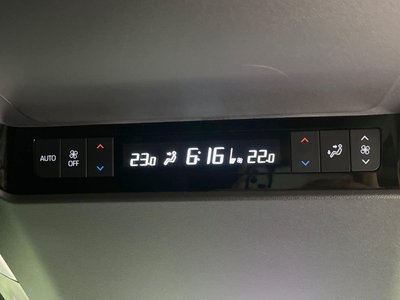 صورة 43 لـ 2024 Toyota ALPHARD