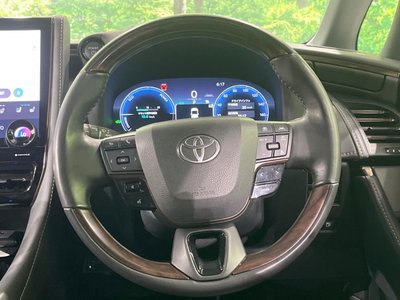 صورة 14 لـ 2024 Toyota ALPHARD