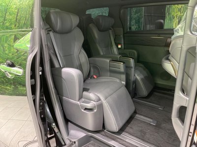 صورة 11 لـ 2024 Toyota ALPHARD
