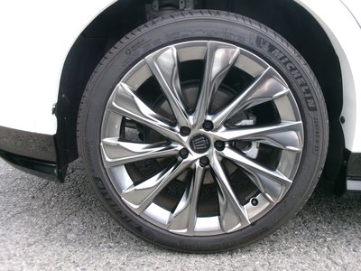 TOYOTA CROWN CROSSOVER - 9