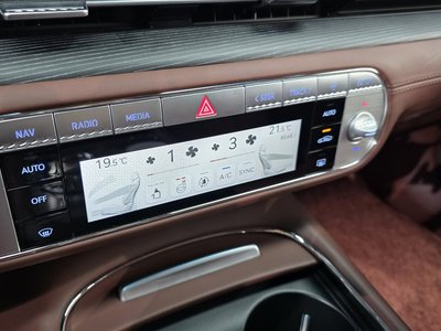 2022 Genesis G90 (RS4) 缩略图 24