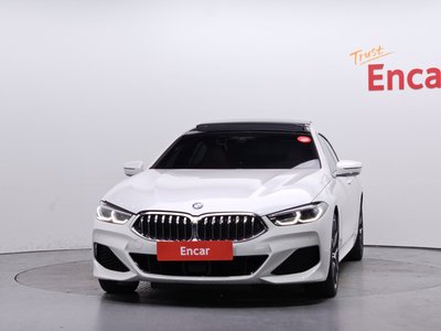 BMW 8 SERIES - 2