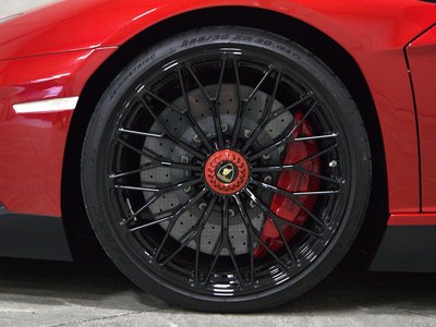 LAMBORGHINI AVENTADOR - 5