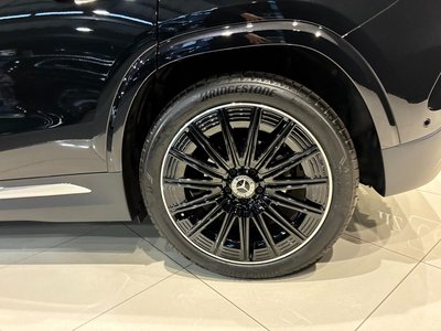 MERCEDES-BENZ GLA - 10