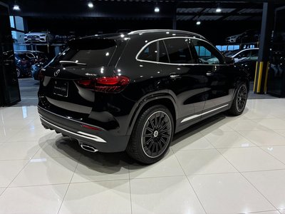 MERCEDES-BENZ GLA - 5