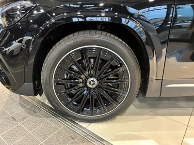 MERCEDES-BENZ GLA - 9