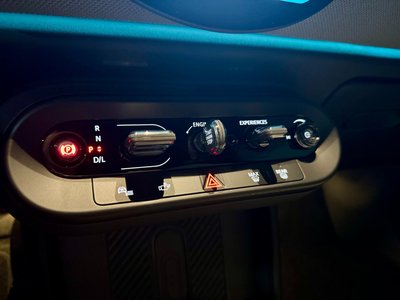 صورة 9 لـ 2025 MINI COOPER S