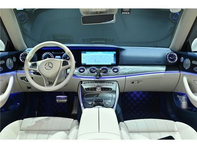 MERCEDES-BENZ E-CLASS - 10