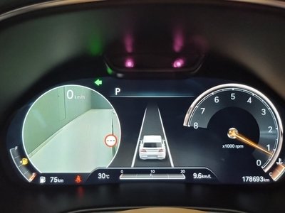 GENESIS GV80 - 8