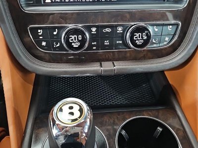 2019 Bentley BENTAYGA 照片 10