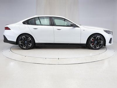 BMW I5 - 6