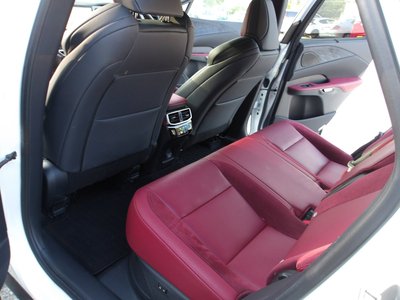 2025 Lexus RX — миниатюра 34