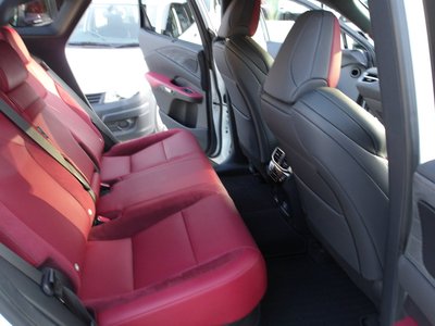 2025 Lexus RX — миниатюра 27