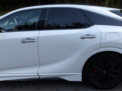 صورة 5 لـ 2025 Lexus RX