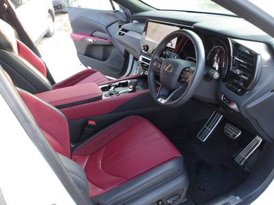 2025 Lexus RX — миниатюра 23