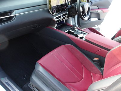 2025 Lexus RX — миниатюра 31