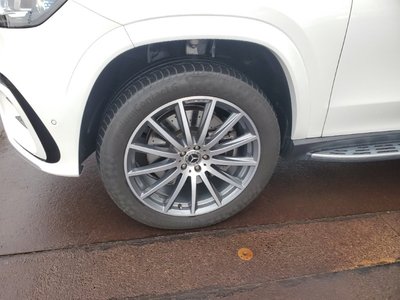 MERCEDES-BENZ GLS - 4