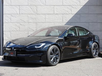 TESLA MODEL S - 1