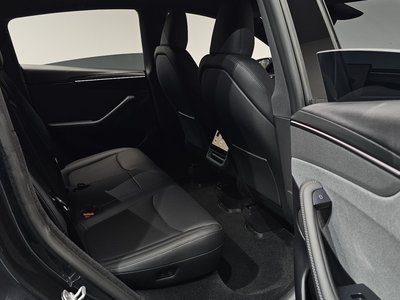 صورة مصغرة 17 لـ 2026 Tesla MODEL Y