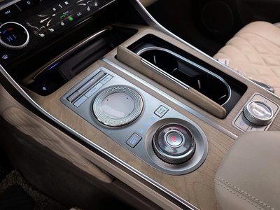 GENESIS GV80 - 9