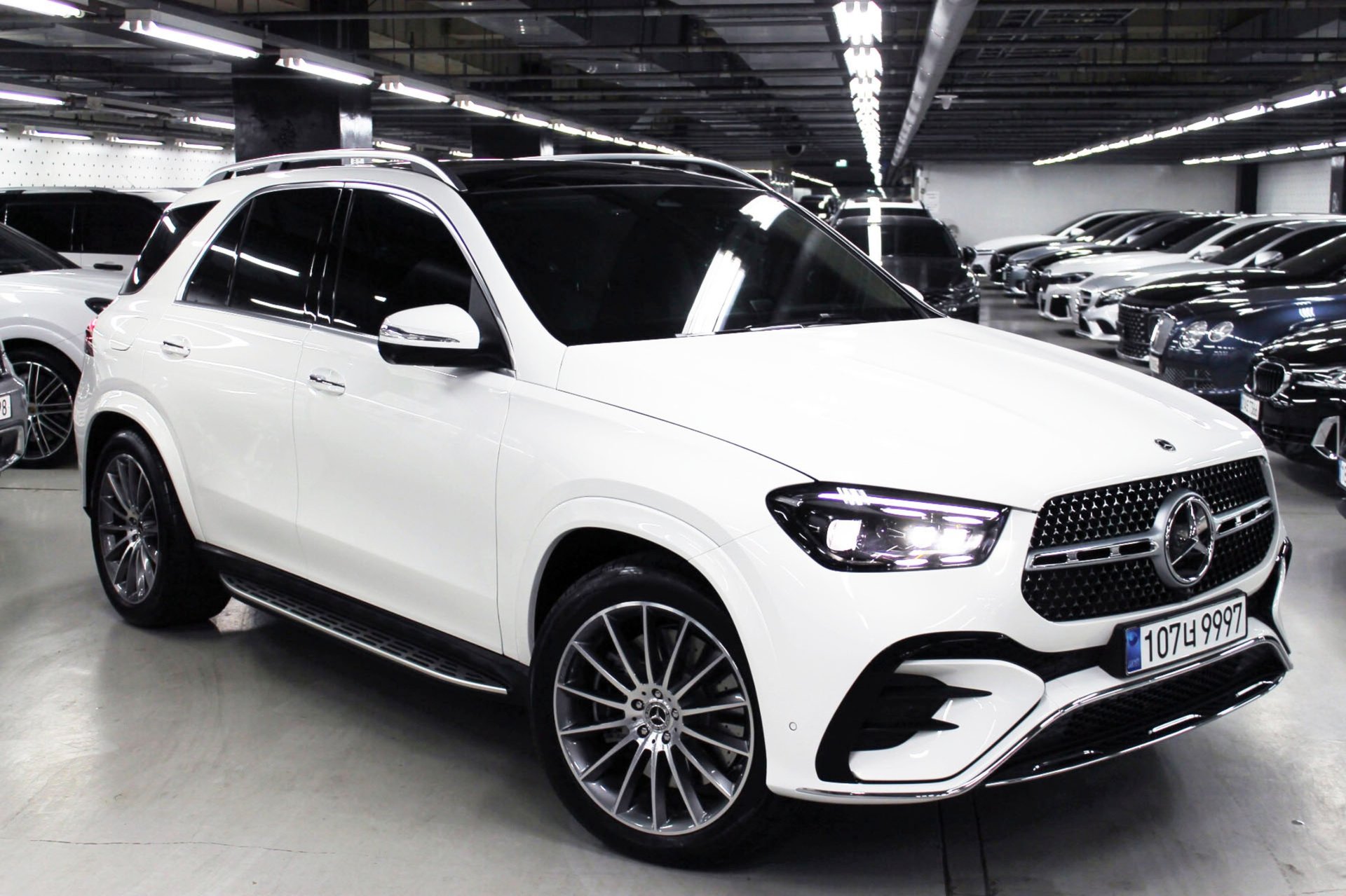 MERCEDES-BENZ GLE - View 1