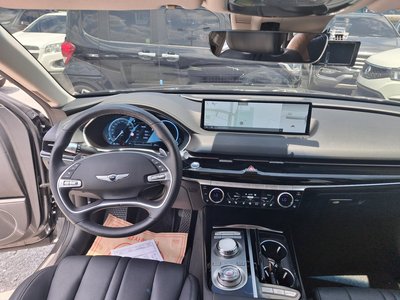 2023 Genesis G80 (RG3) thumbnail 12