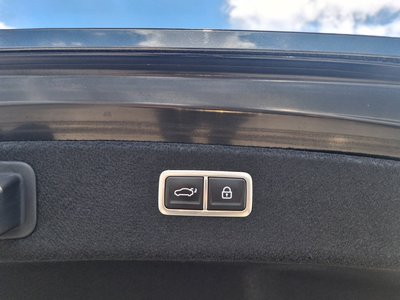 2023 Genesis G80 (RG3) thumbnail 14