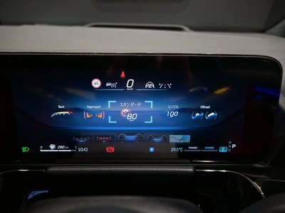 2025 Mercedes-BENZ GLA AMG 缩略图 32