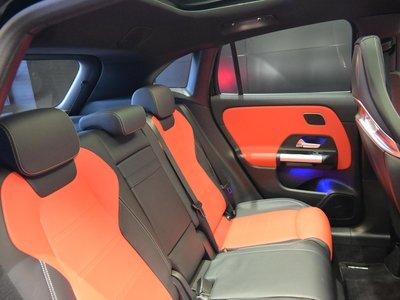 2025 Mercedes-BENZ GLA AMG 缩略图 59