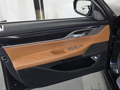 2021 BMW 7 SERIES thumbnail 14