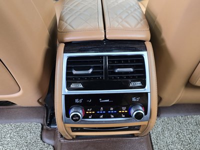 2021 BMW 7 SERIES thumbnail 24