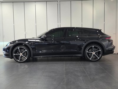 صورة 7 لـ 2025 Porsche TAYCAN