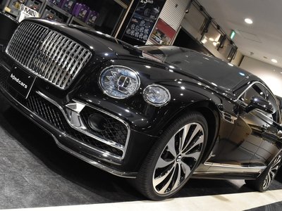 BENTLEY FLYING SPUR - 2