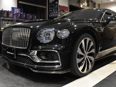 BENTLEY FLYING SPUR - 7