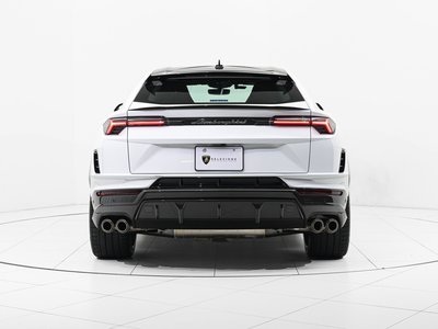 LAMBORGHINI URUS - 7