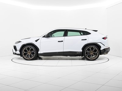 LAMBORGHINI URUS - 5