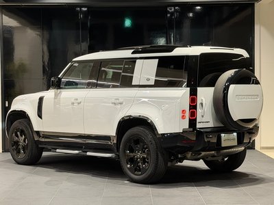 LAND ROVER DEFENDER - 5