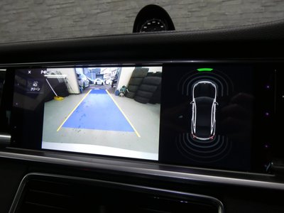 PORSCHE PANAMERA - 10