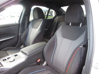 صورة مصغرة 18 لـ 2026 BMW 3 SERIES